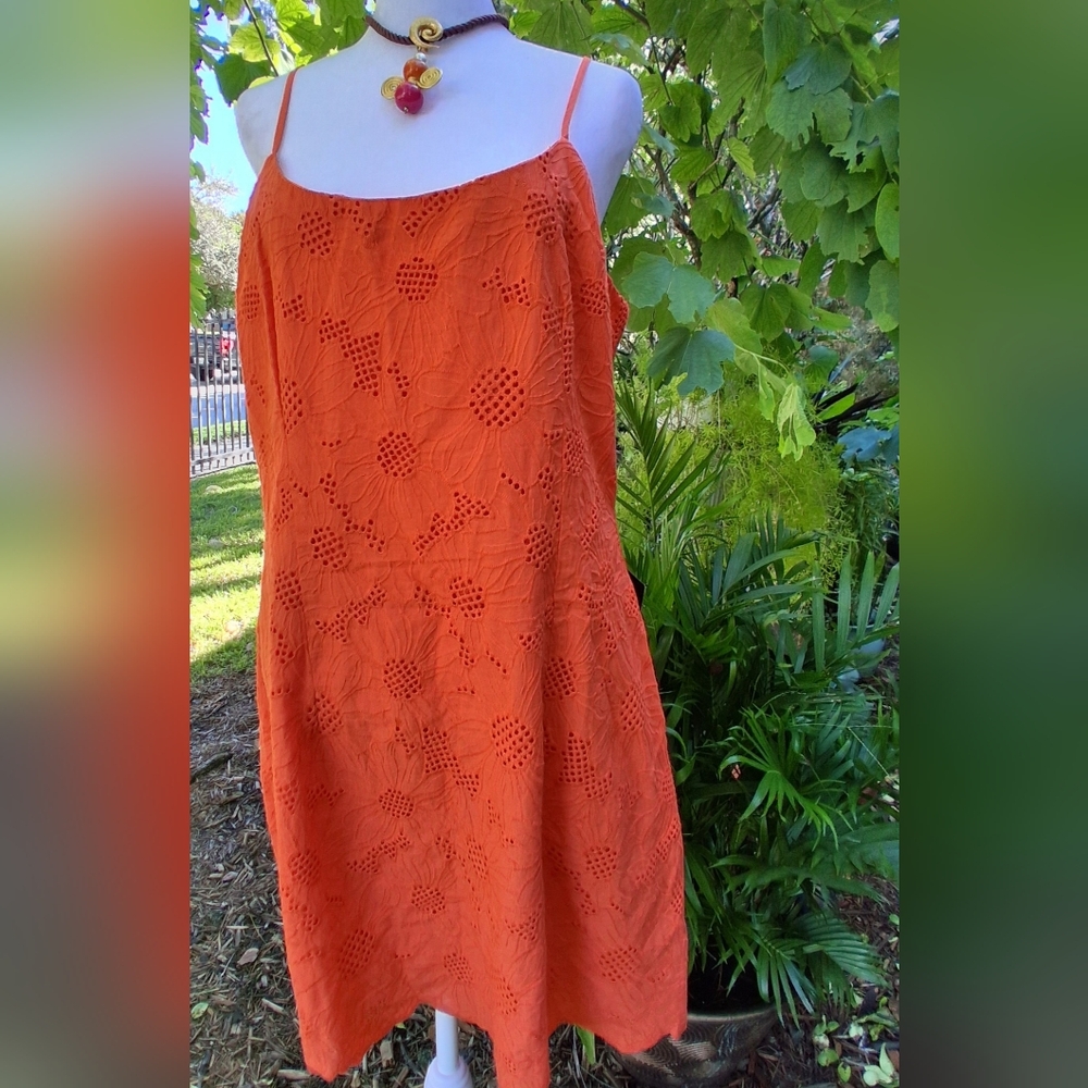 🔥NWT Lulus SUNNY GLOW EMBROIDERED Dress XL & FREE GIFT - Picture 10 of 16